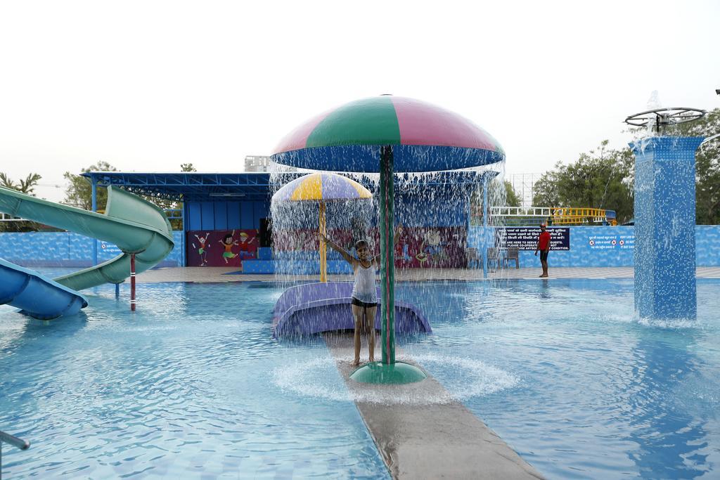Aapno Ghar Resort & Amusement Park Gurgaon Exteriör bild